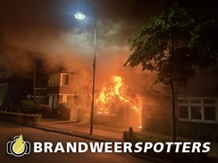 Woningbrand (grote brand) Hoofdstraat in Rijen