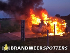 Autobrand Liesbosweg turfstraat in Etten-Leur