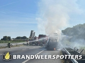 Autobrand (middel brand) A58 links thv hectometerpaal 99,5 nabij Wouw