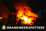 Brand bijgebouw (middel brand) Plukmadeseweg in Made
