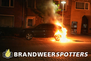 Autobrand Pater van den Elsenplein in Tilburg (+ Video)