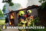 Boerderij in brand (grote brand) Oosterwijksestraat in Alphen (+Video)