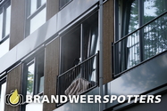 Woningbrand (middel brand) Ringbaan-Zuid in Tilburg (+ Video)
