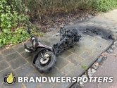 Scooter in brand Pasteurlaan in Oosterhout