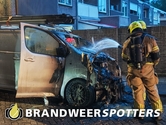 Voertuig in brand De Savornin Lohmanstraat in Tilburg
