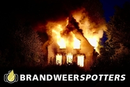 Woningbrand (grote brand) Broekdijk in Hulten