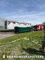 Vrachtwagen in brand (middel brand) A17 links thv hectometerpaal 15,2 nabij Oud Gastel