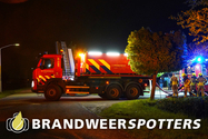 Brand bijgebouw (middel brand) Plukmadeseweg in Made