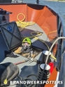 Schip in brand Oude Haven van Drimmelen in Drimmelen